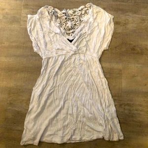 DEX long white tunic shirt size S. like new